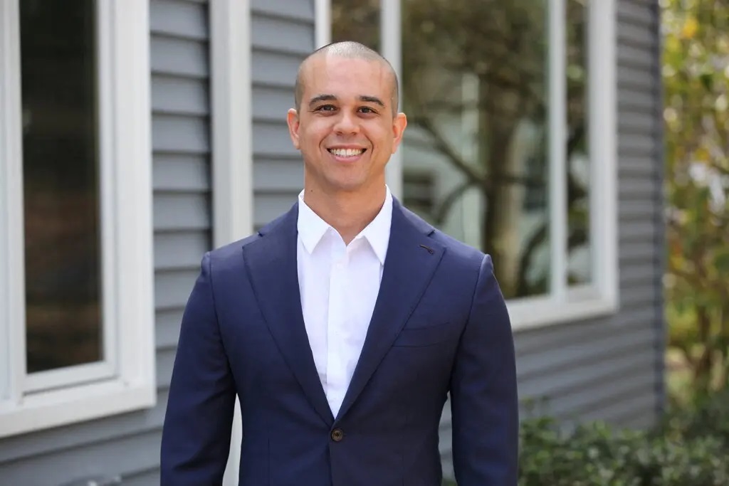 وقال ماثيو ديمر، المرشح الديمقراطي من ولاية أوهايو، عن الذكاء الاصطناعي: "ربما لم يكن الناس مستعدين بعد لهذا النوع من التكنولوجيا"