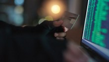 قام القراصنة بسرقة 1.7 مليون بطاقة ائتمان علي مدي 10 أشهر