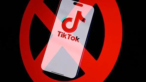 حذر "تيك توك" من أنه مضطر إلى وقف عملياته في الولايات المتحدة، ما لم تتدخل الحكومة