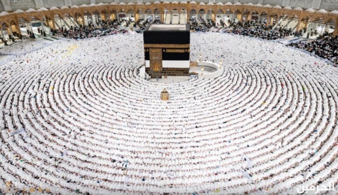 كيف تسهل تقنيات الذكاء الاصطناعي رحلة ضيوف الرحمن في موسم الحج؟