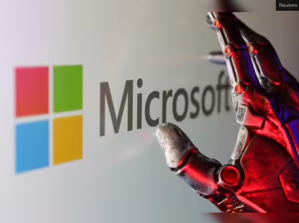 مايكروسوفت تتعرض لدعوى قضائية من قبل مؤلفين بسبب استخدام كتبهم في تدريب الذكاء الاصطناعي بدون موافقتهم