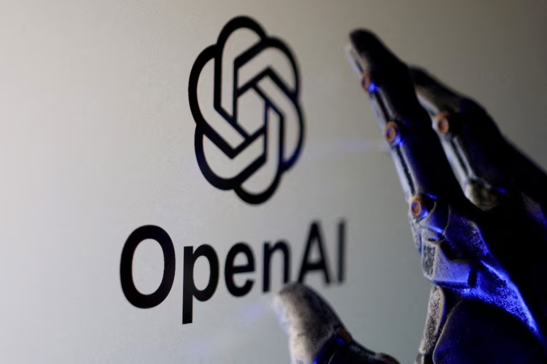 يظهر شعار شركة OpenAI للذكاء الاصطناعي في هذه الصورة المصممة في 8 فبراير 2025