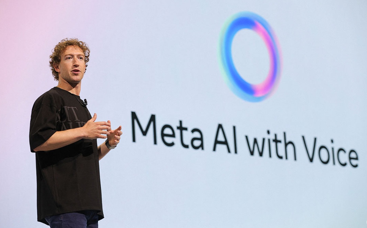 مارك زوكربيرج، الرئيس التنفيذي لشركة ميتا. تستثمر ميتا مئات المليارات من الدولارات في الذكاء الاصطناعي، وترى أن الروبوتات هي مفتاح تفاعل المستخدمين