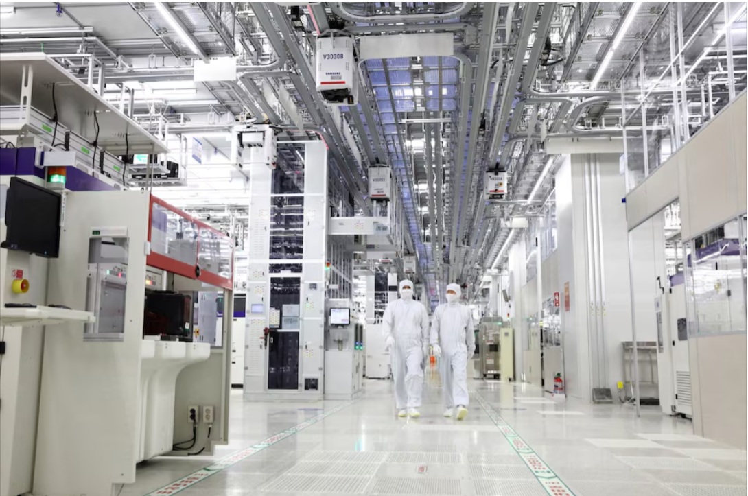 مصنع إنتاج الرقائق التابع لشركة سامسونج للإلكترونيات في بيونجتايك، كوريا الجنوبية