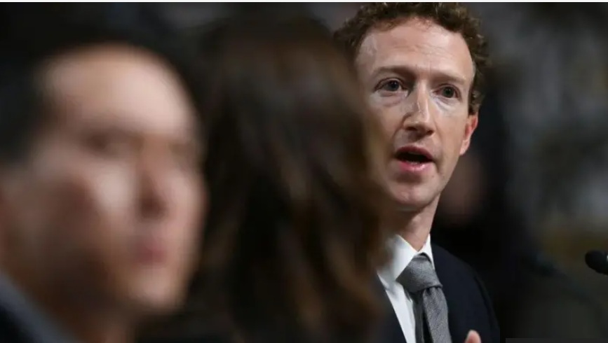 اتهم أعضاء مجلس الشيوخ الأمريكي مؤسس موقع فيسبوك مارك زوكربيرج بالاهتمام بتحقيق أرباح على حساب سلامة المستخدمين